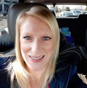 Meet your Posher, Kelli